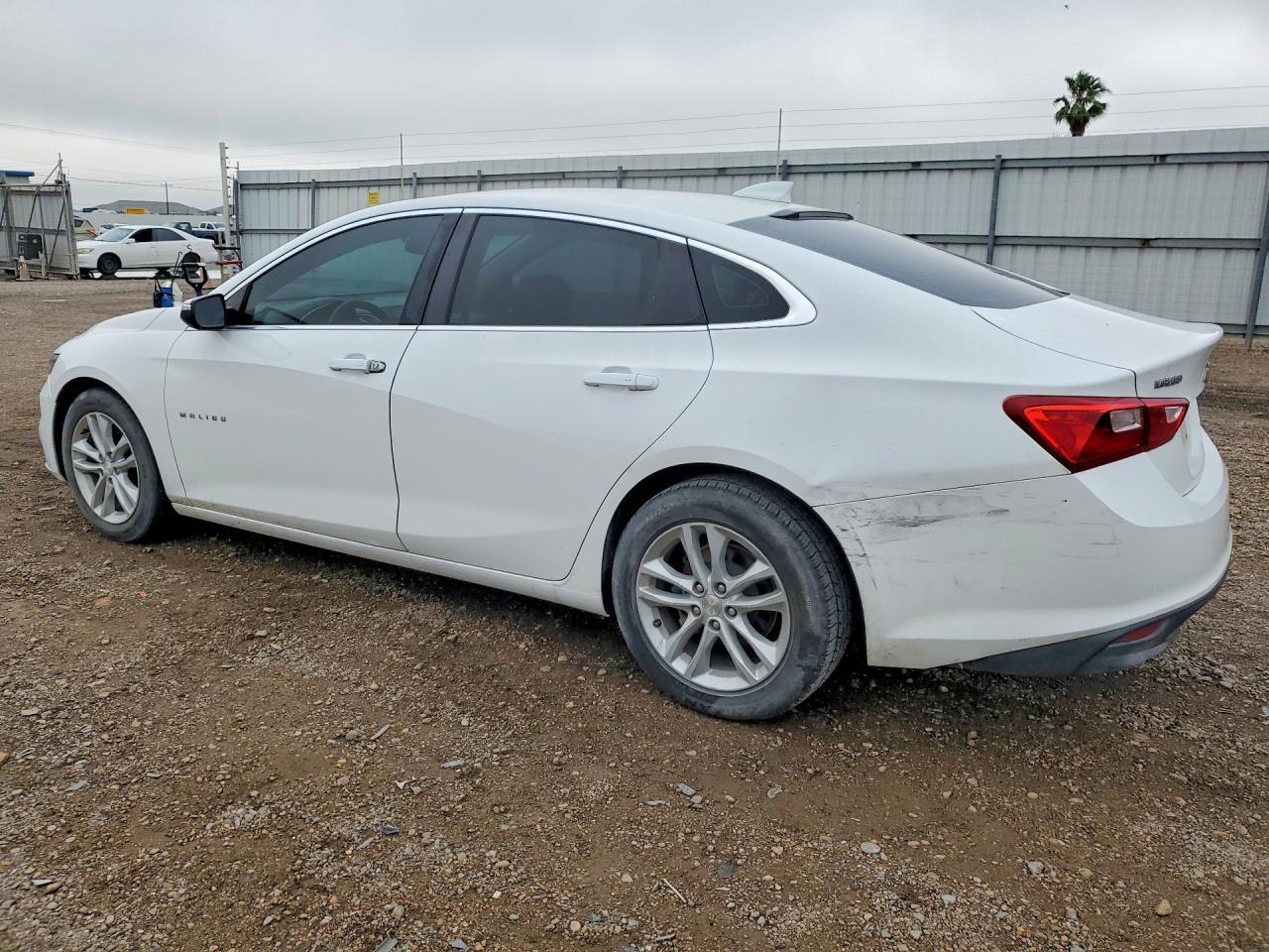 2018 Chevrolet Malibu Lt - Фото 2