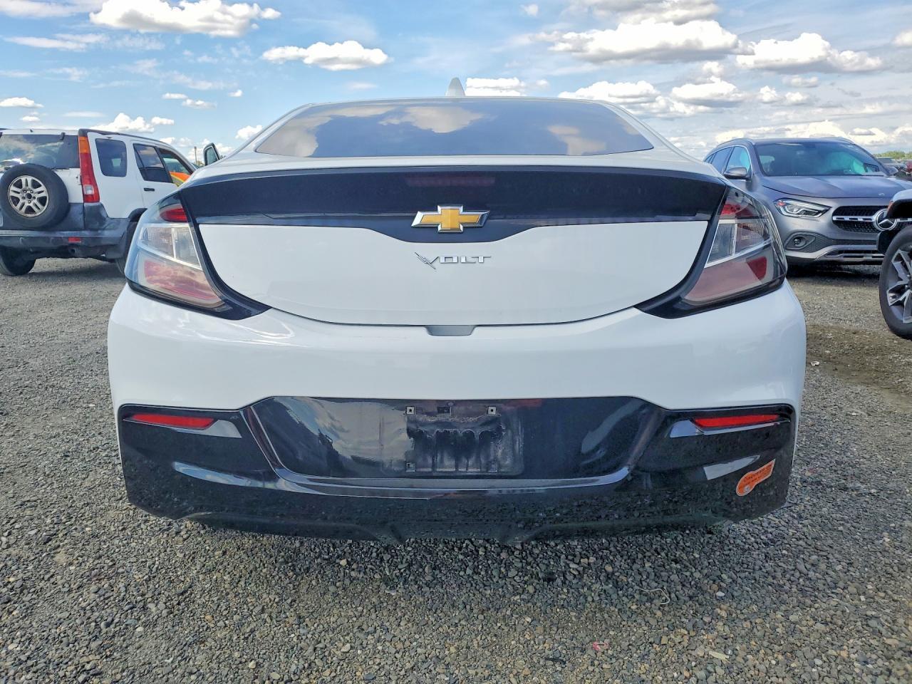 2018 Chevrolet Volt Lt - Image 6