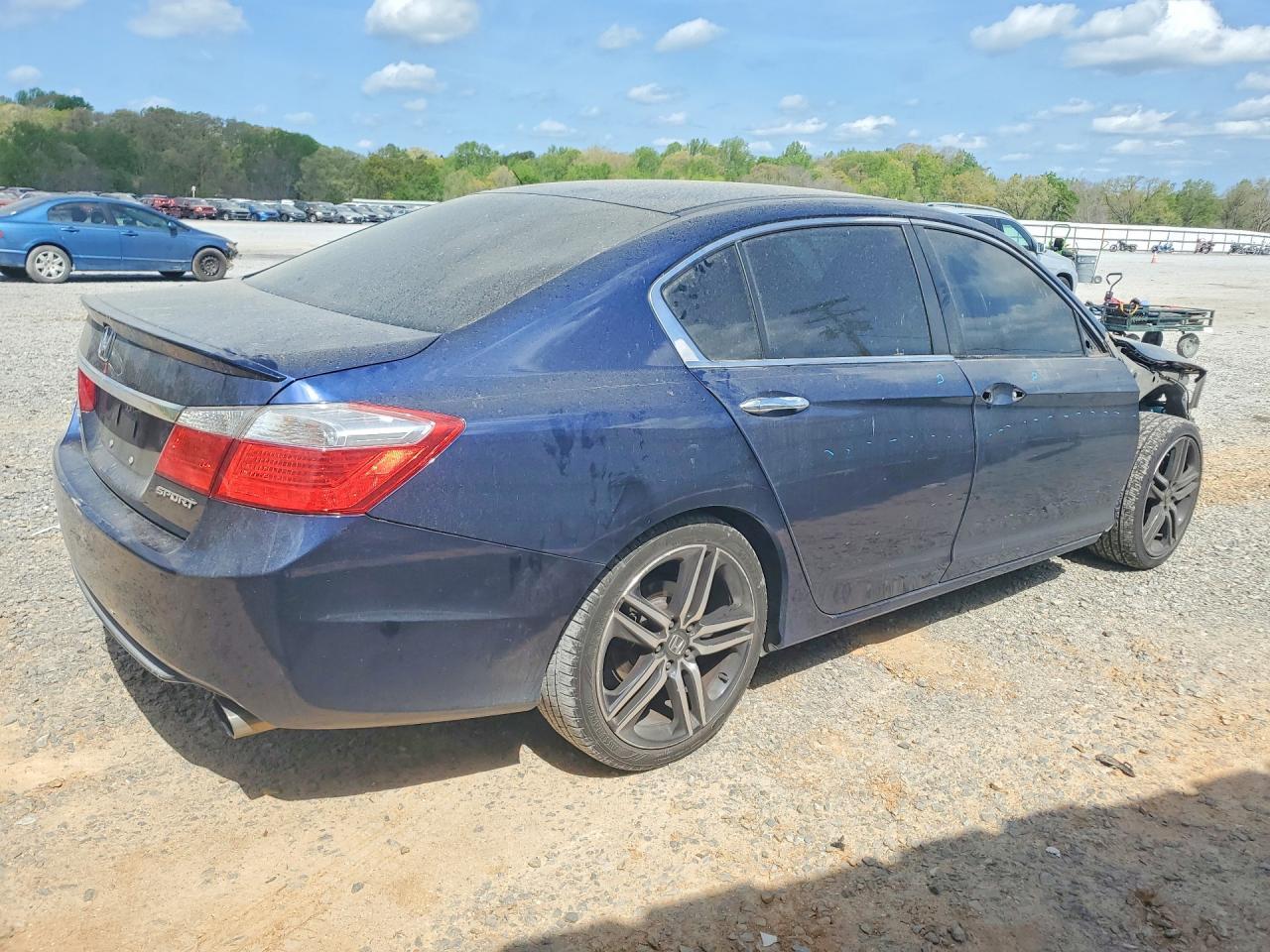 2014 Honda Accord Sport - Image 3