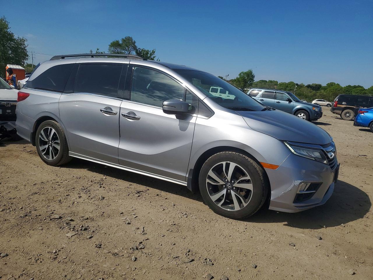2019 Honda Odyssey Elite - Фото 4