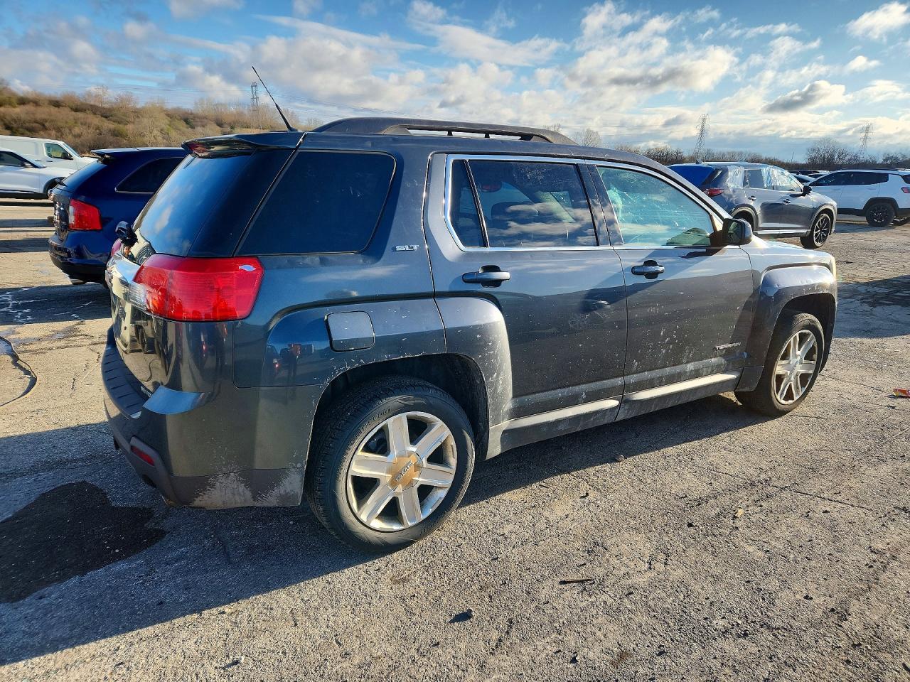 2010 GMC Terrain Slt - Image 3