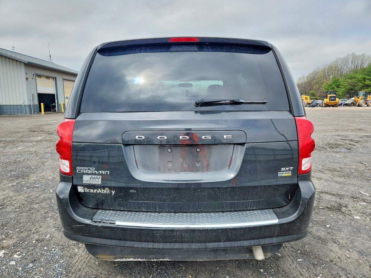 2017 Dodge Grand Caravan Sxt - Фото 6