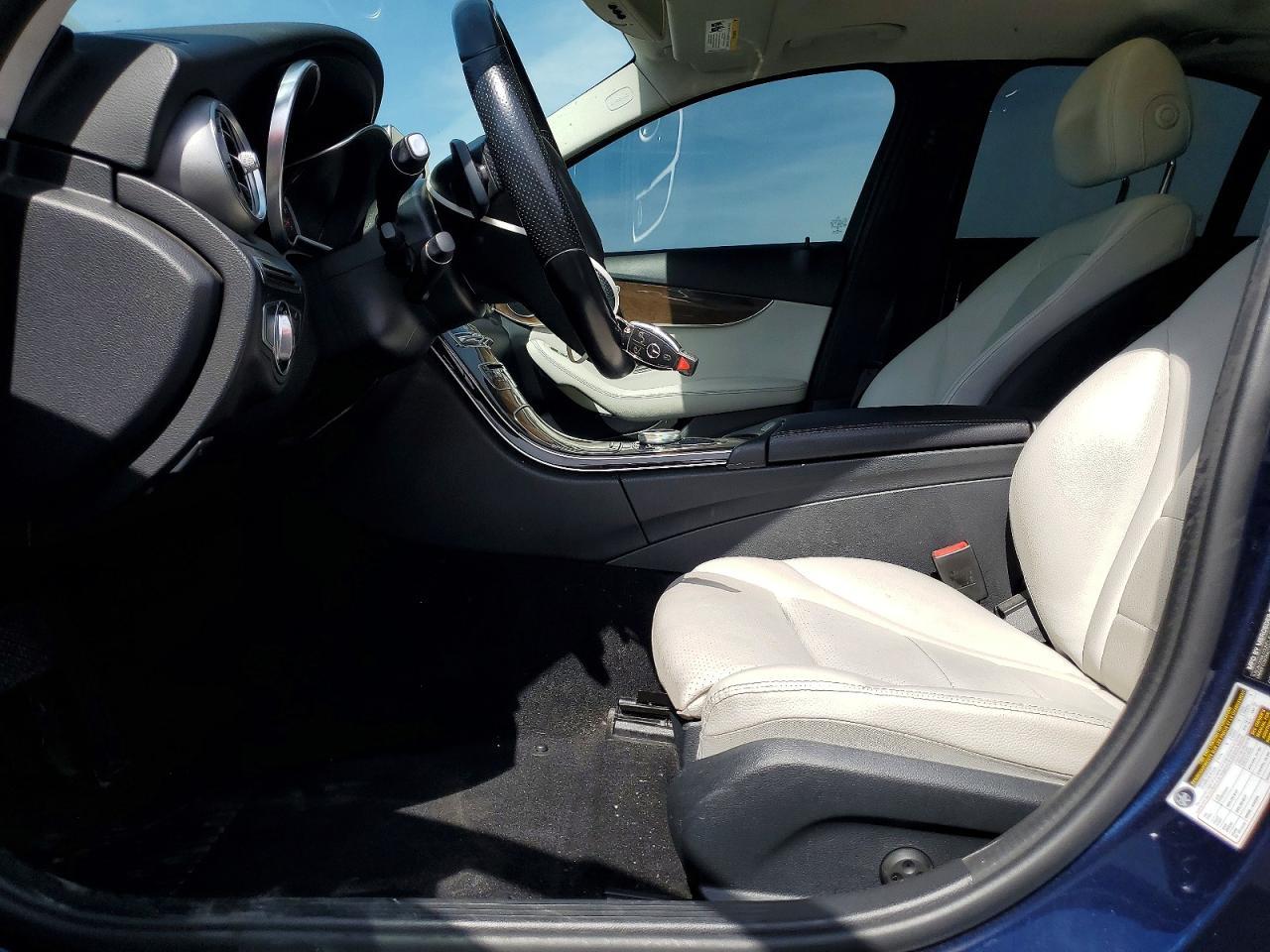 2017 Mercedes-Benz C 300 - Фото 7