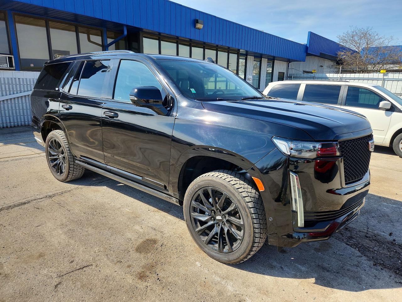 2023 Cadillac Escalade Sport - Image 4