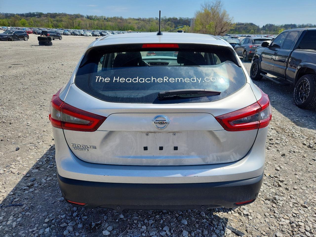 2020 Nissan Rogue Sport S - Фото 6