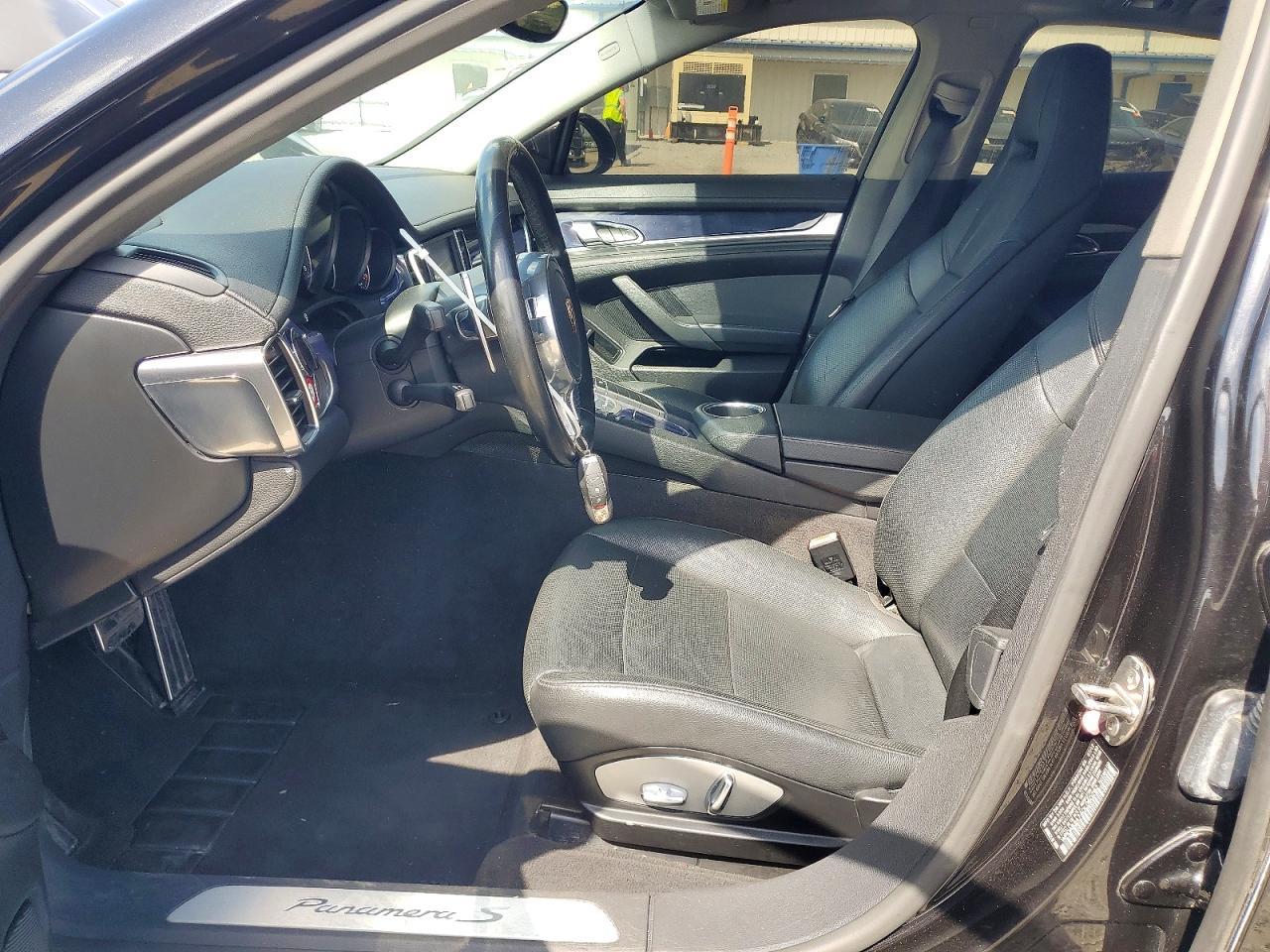 2013 Porsche Panamera S - Image 7