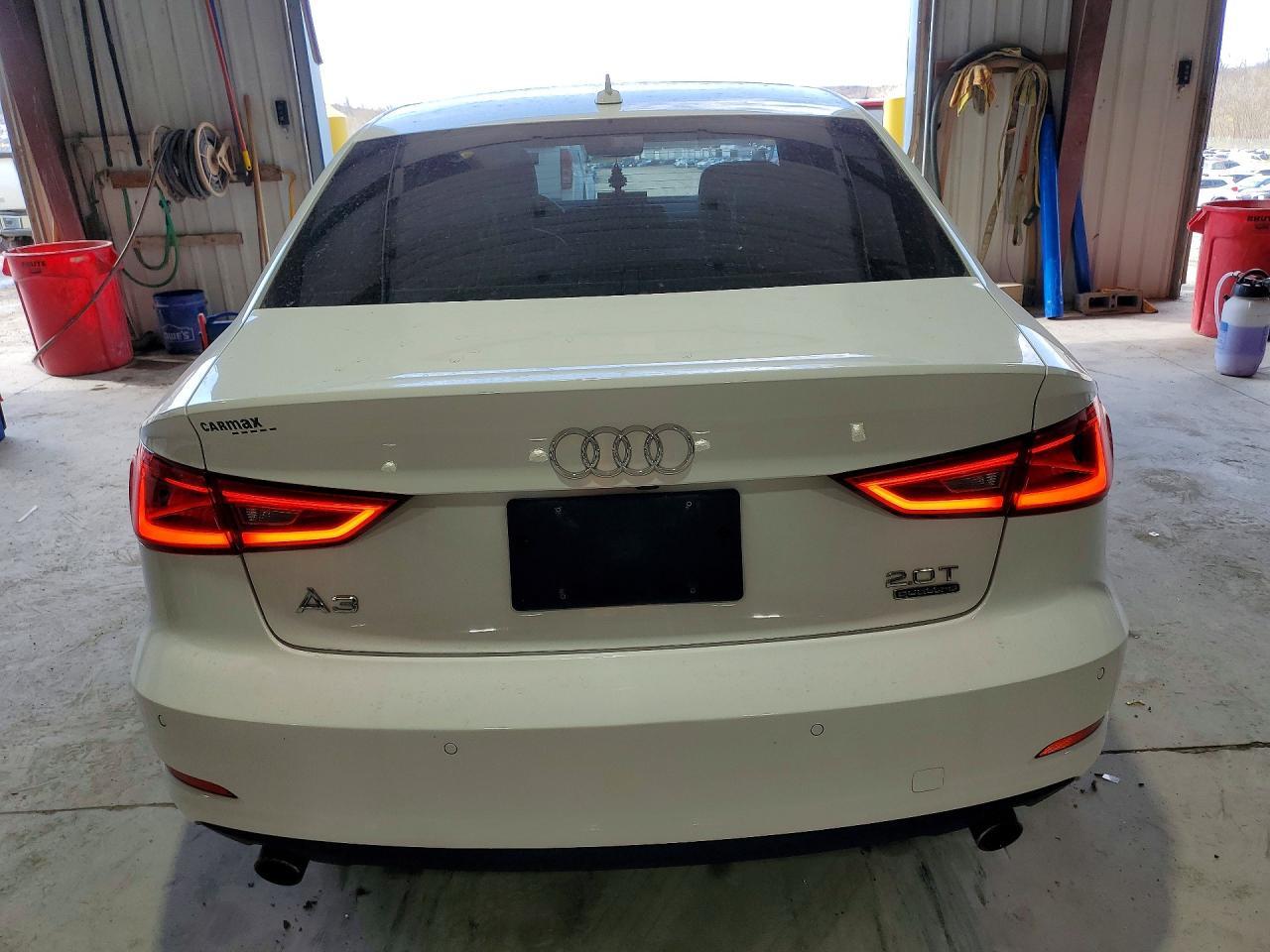 2016 Audi A3 Premium - Фото 6