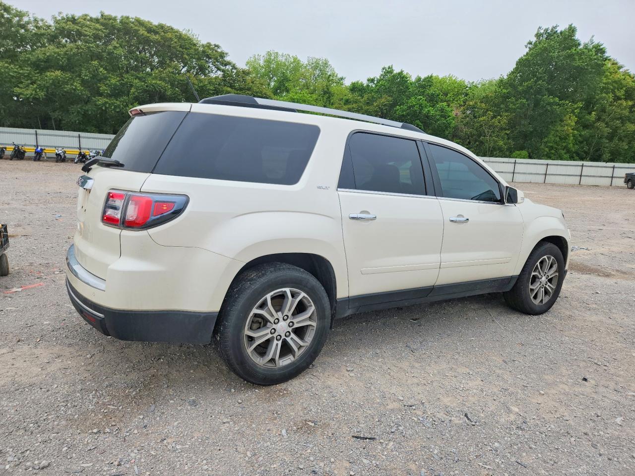 2014 GMC Acadia - Фото 3