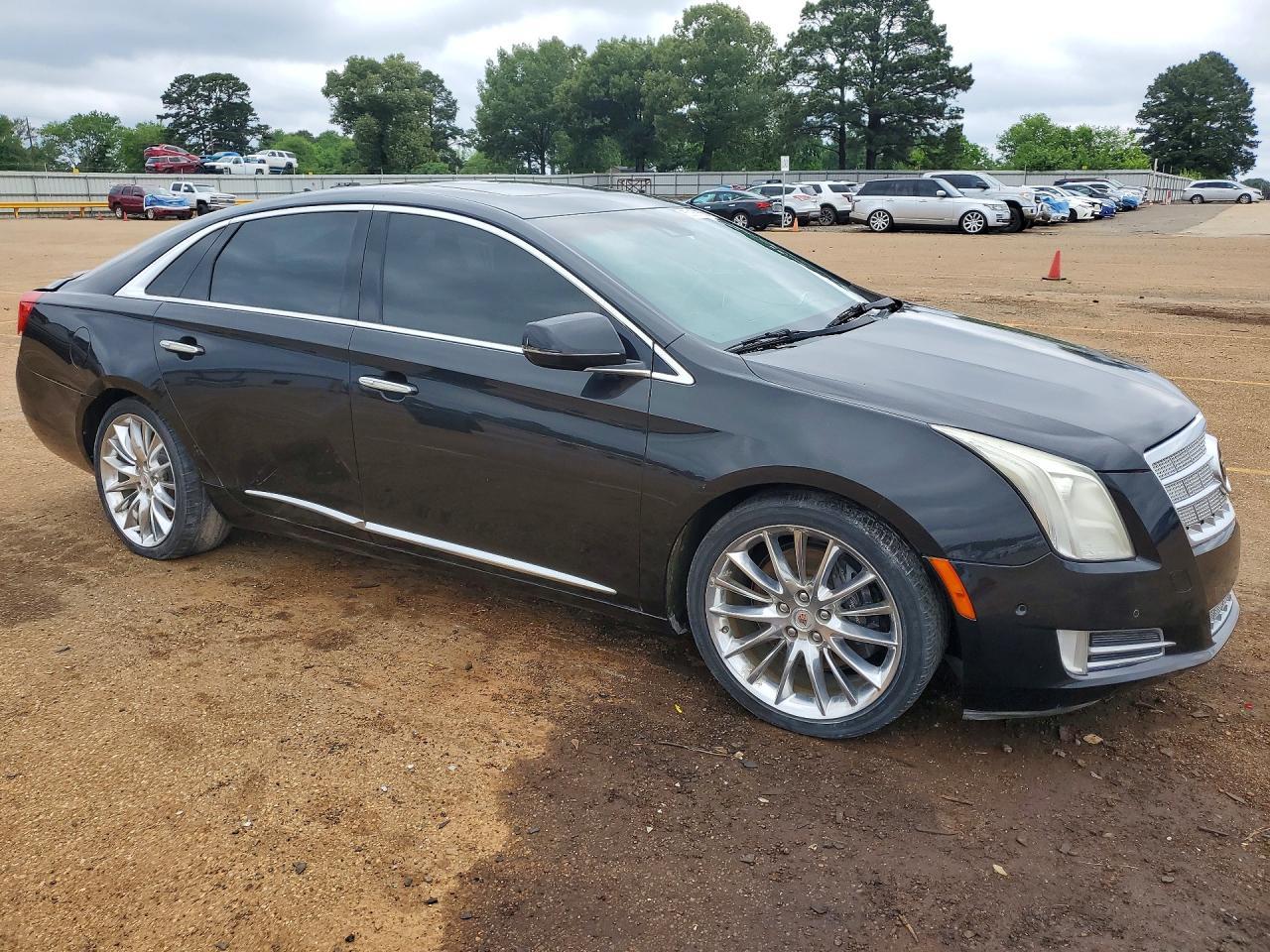 2014 Cadillac Xts Platinum - Image 4