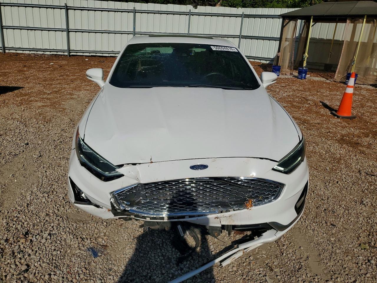 2019 Ford Fusion Titanium - Image 5