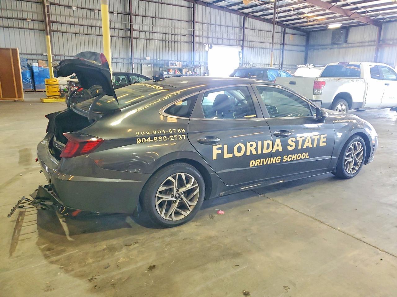 2021 Hyundai Sonata Sel - Image 3