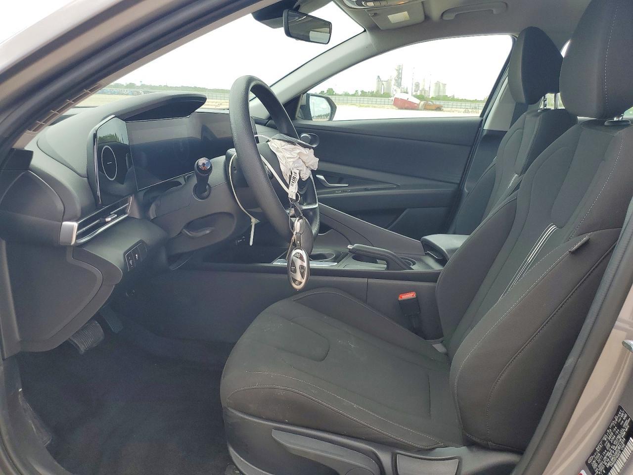 2024 Hyundai Elantra Sel - Фото 7