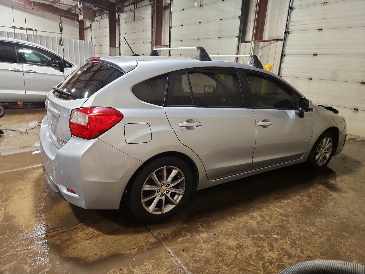 2013 Subaru Impreza Premium - Image 3