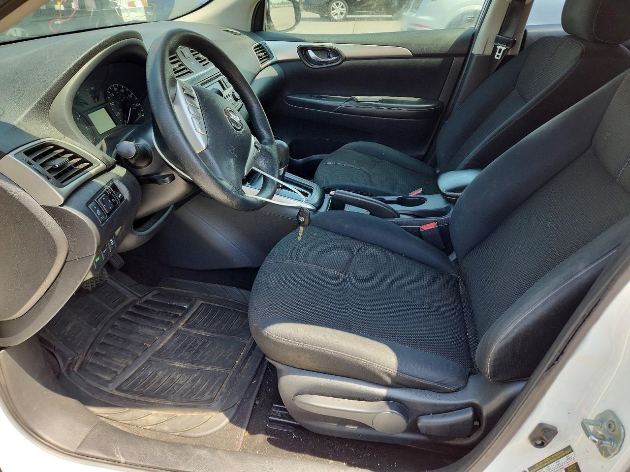 2017 Nissan Sentra S - Image 7