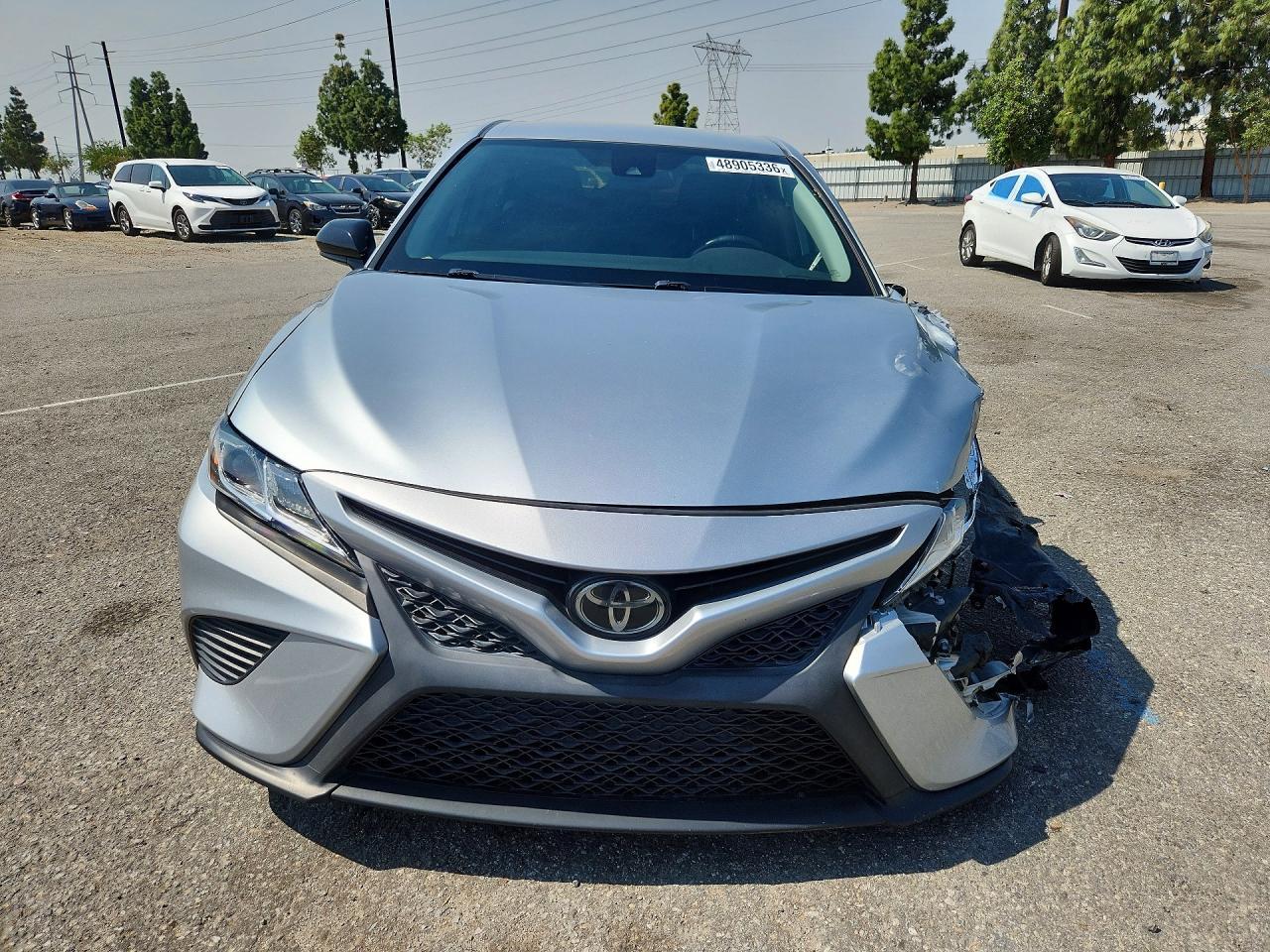 2020 Toyota Camry Se Nightshade - Фото 5