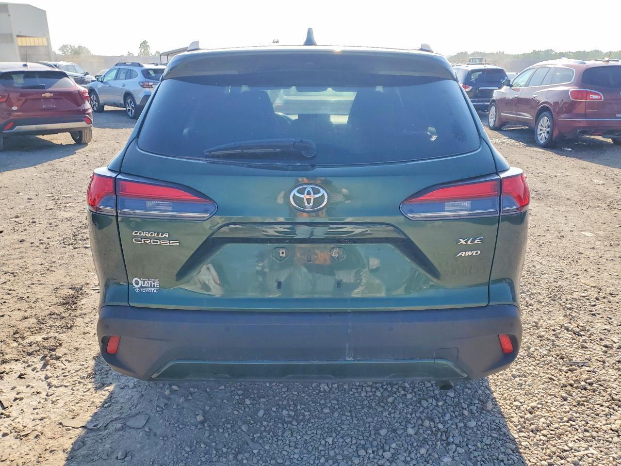 2022 Toyota Corolla Cross Xle - Фото 6