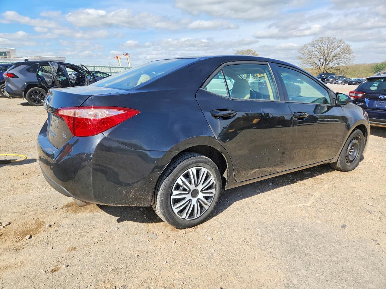 2017 Toyota Corolla Le - Image 3