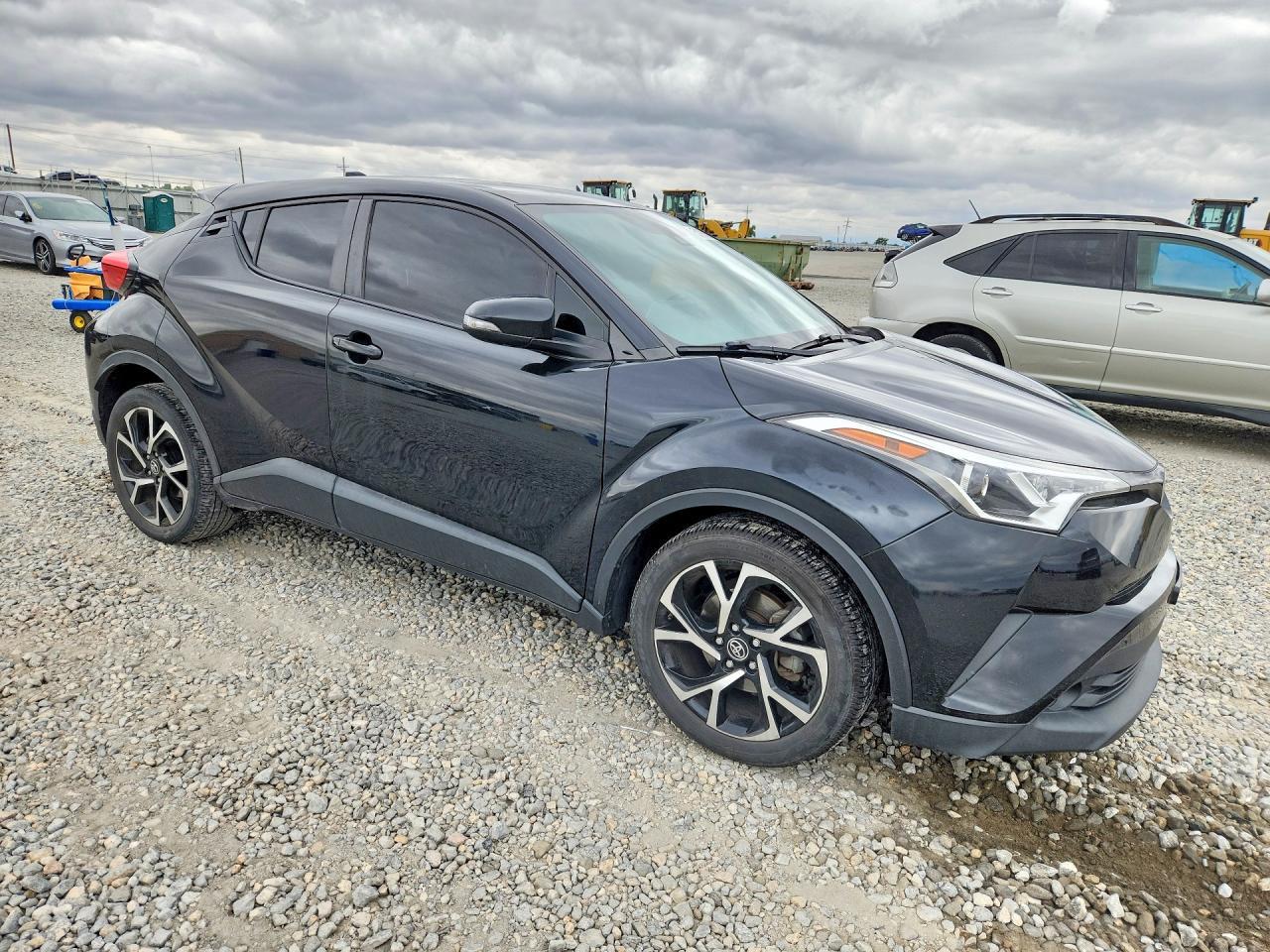 2019 Toyota C-Hr Xle - Фото 4