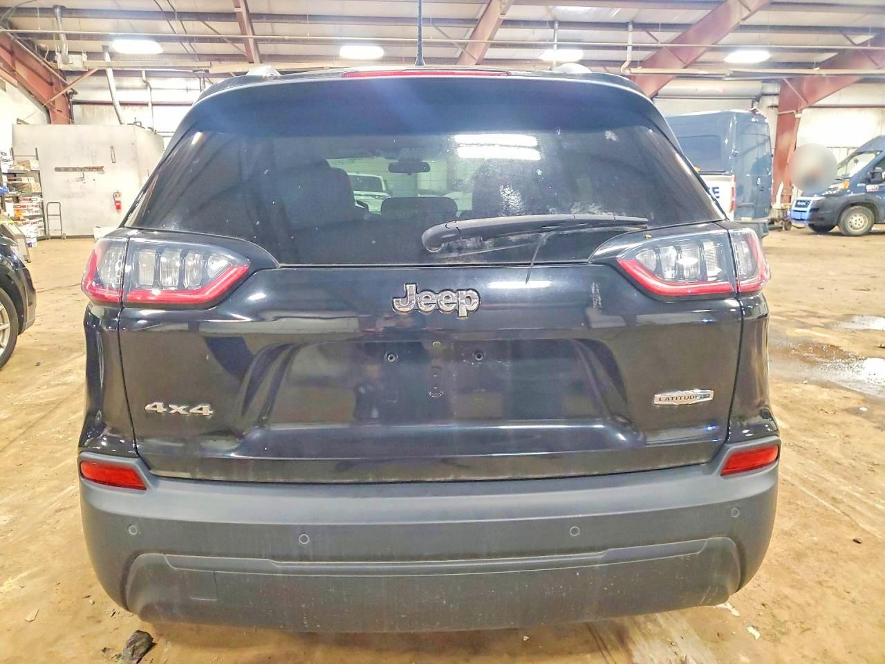 2019 Jeep Cherokee Latitude Plus - Фото 6