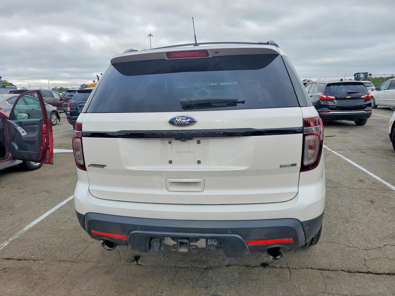 2015 Ford Explorer Sport - Фото 6