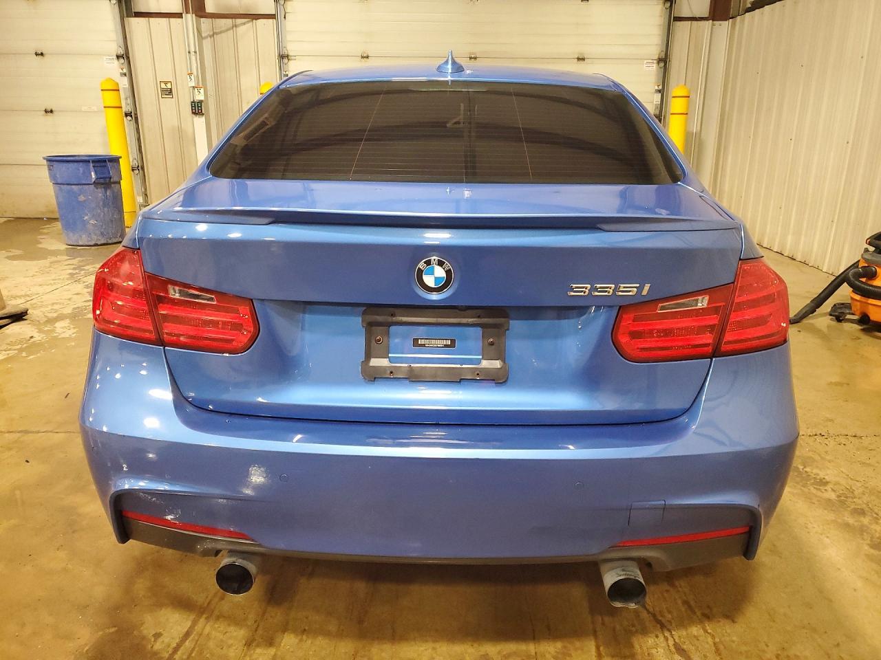 2014 BMW 335 I - Фото 6