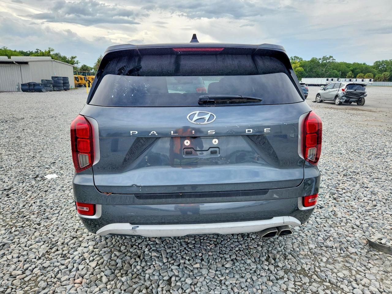 2022 Hyundai Palisade Limited - Image 6