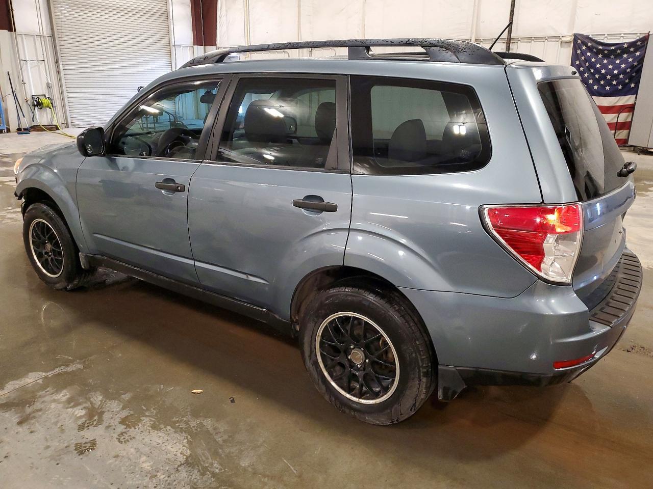 2013 Subaru Forester 2.5X - Фото 2