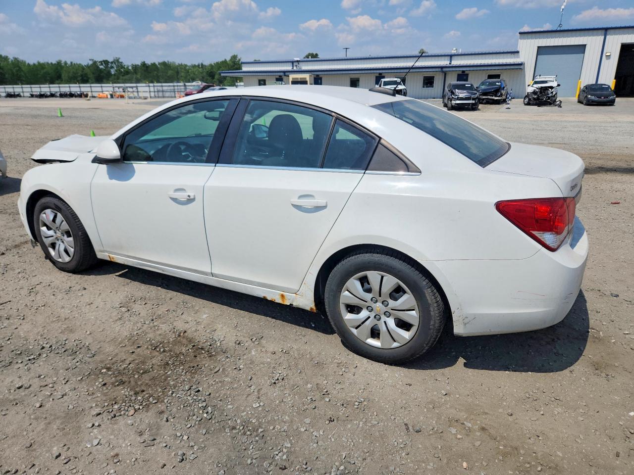 2015 Chevrolet Cruze Lt - Image 2