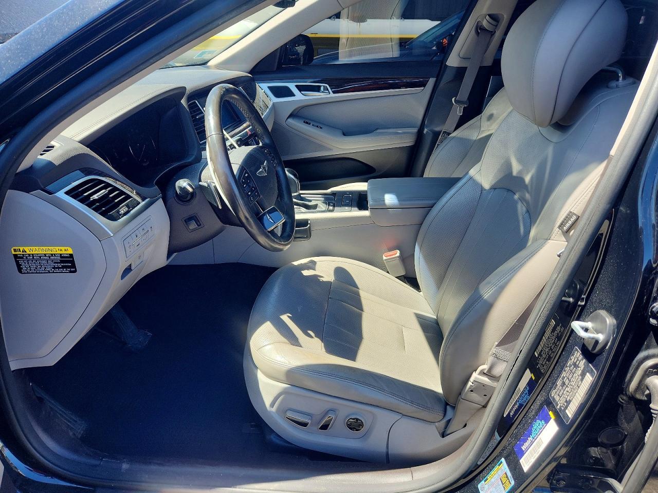 2017 Genesis G80 3.8 - Image 7