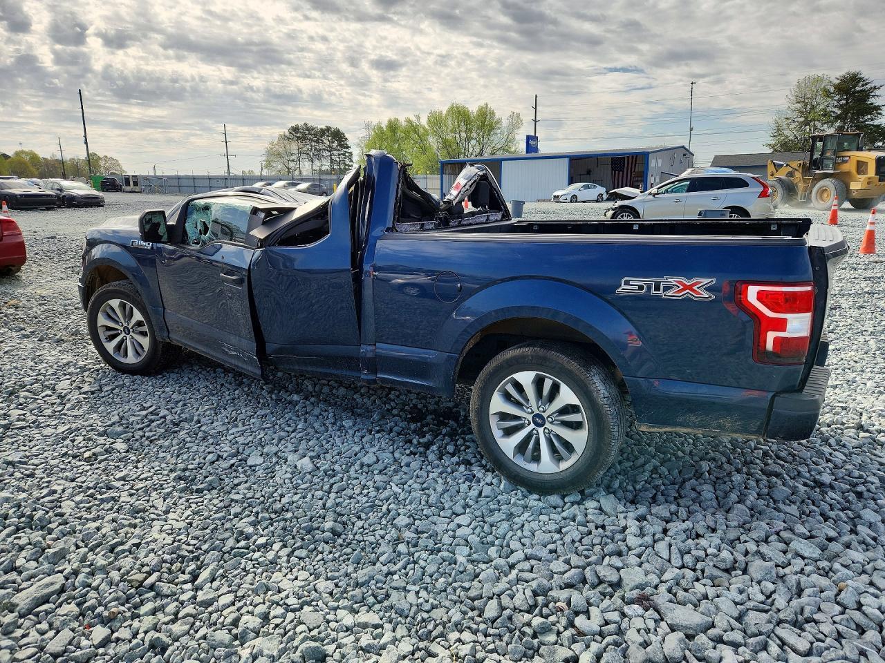 2018 Ford F150 Super Cab - Фото 2