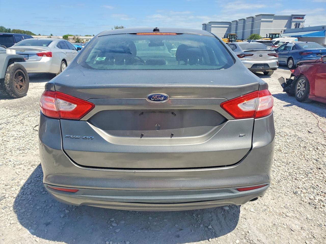 2013 Ford Fusion Se - Фото 6