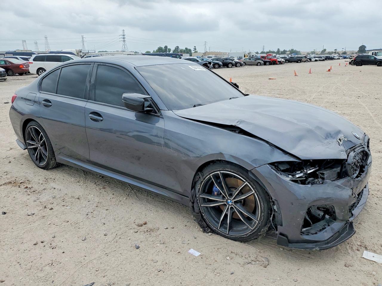 2021 BMW M340I - Фото 4