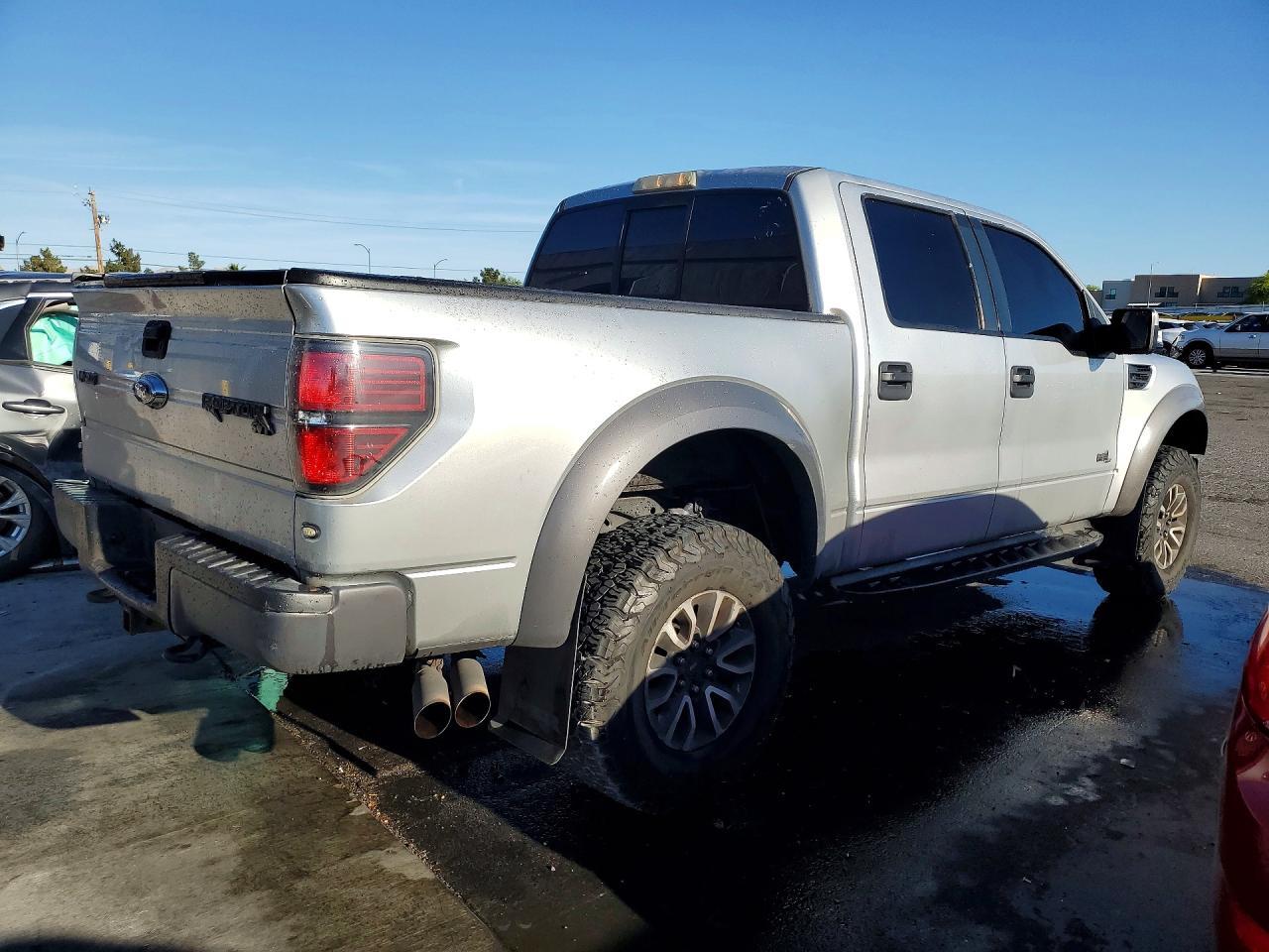 2012 Ford F150 Svt Raptor - Image 3