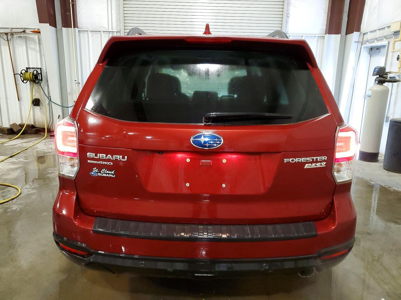 2017 Subaru Forester 2.5I Limited - Фото 6