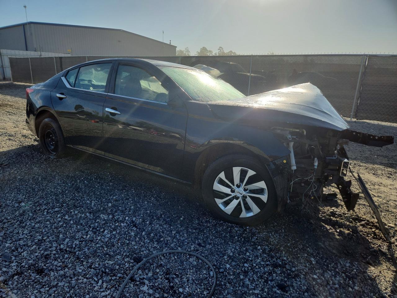 2019 Nissan Altima S - Image 4