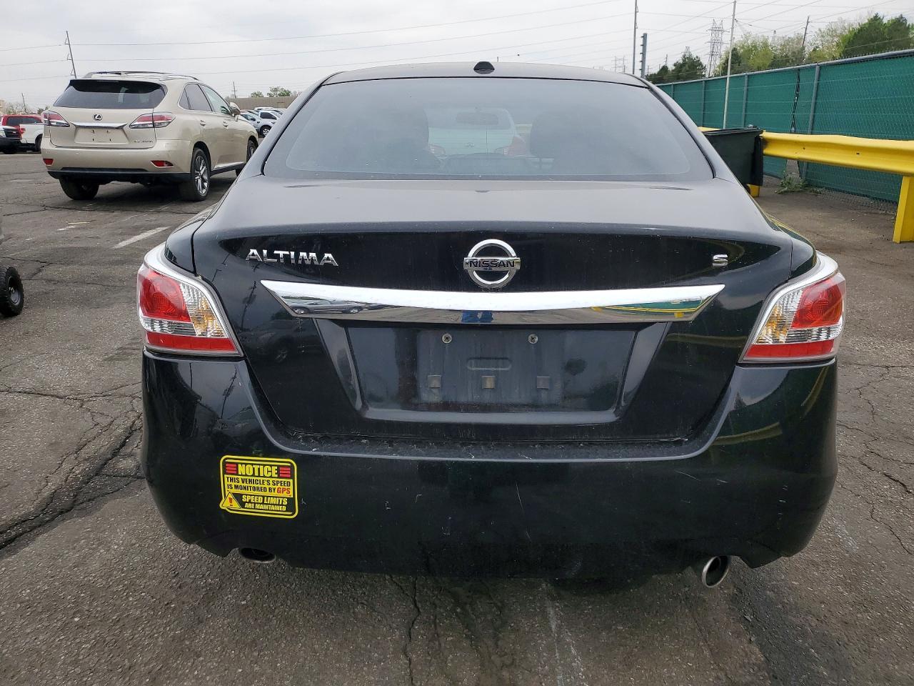 2015 Nissan Altima 2.5 S - Фото 6