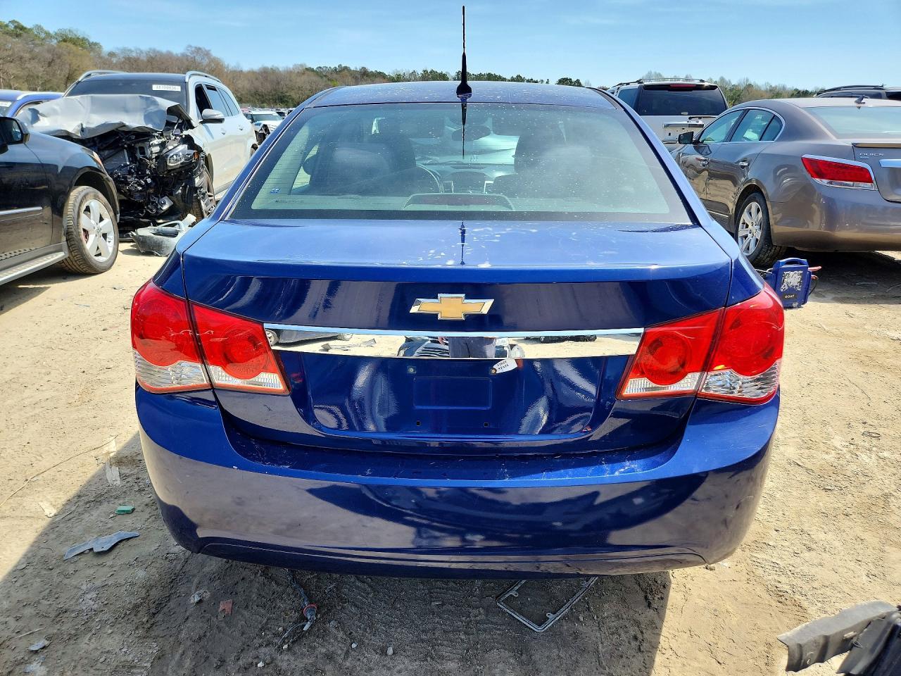 2012 Chevrolet Cruze Ls - Image 6