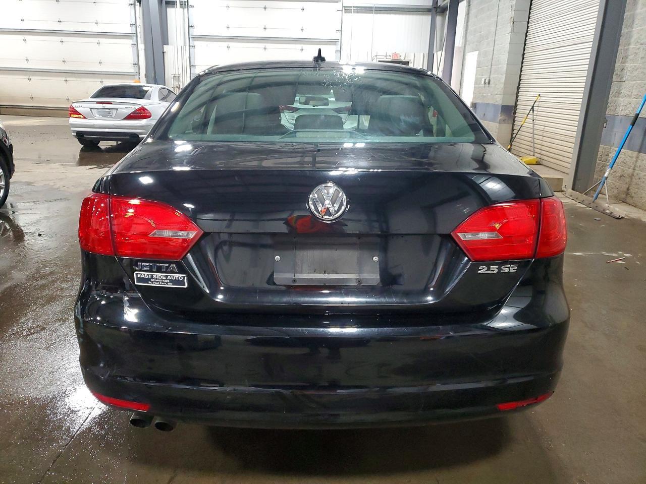 2012 Volkswagen Jetta Se - Image 6