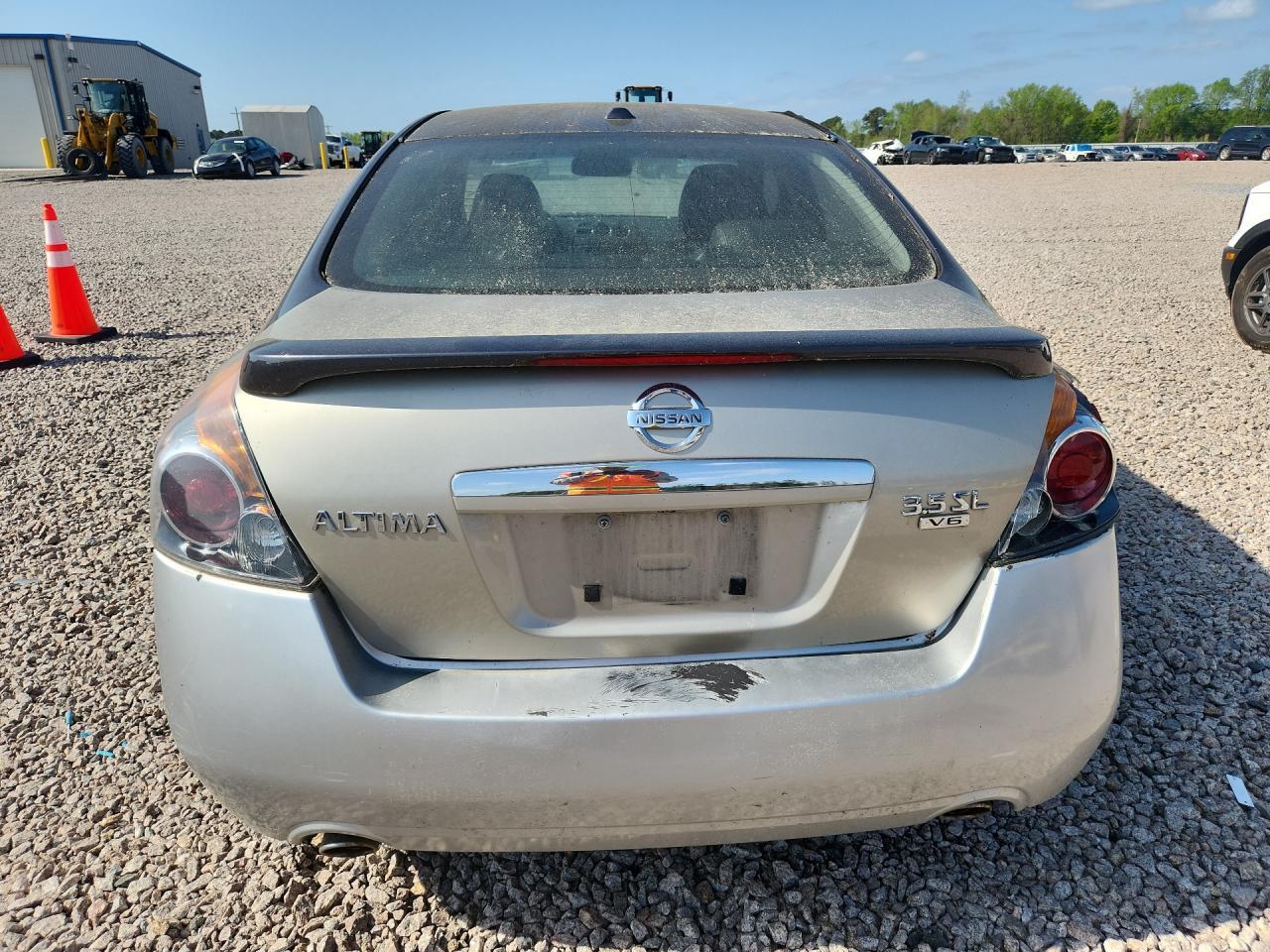 2010 Nissan Altima 3.5 Sr - Image 6