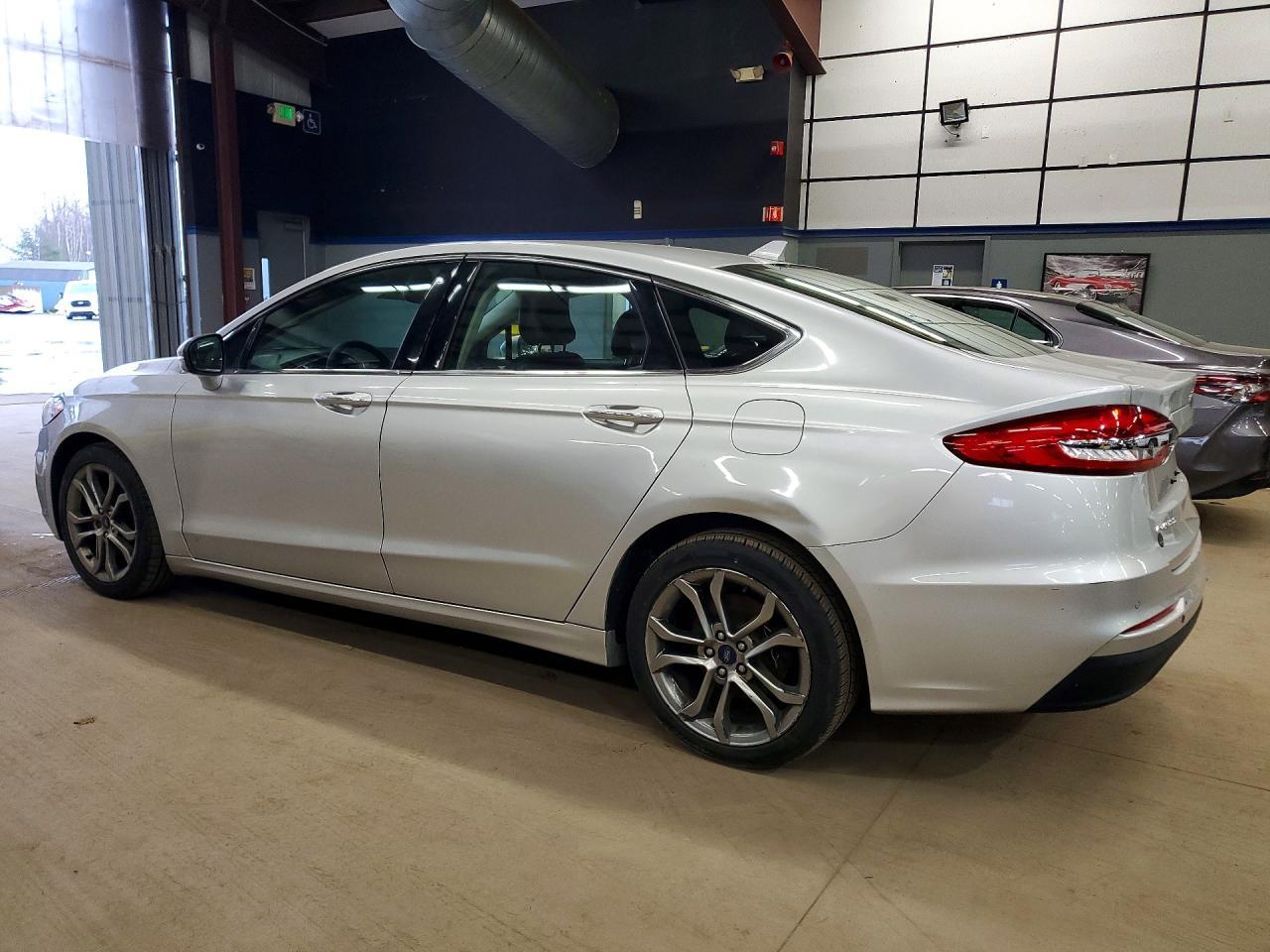 2019 Ford Fusion Sel - Фото 2
