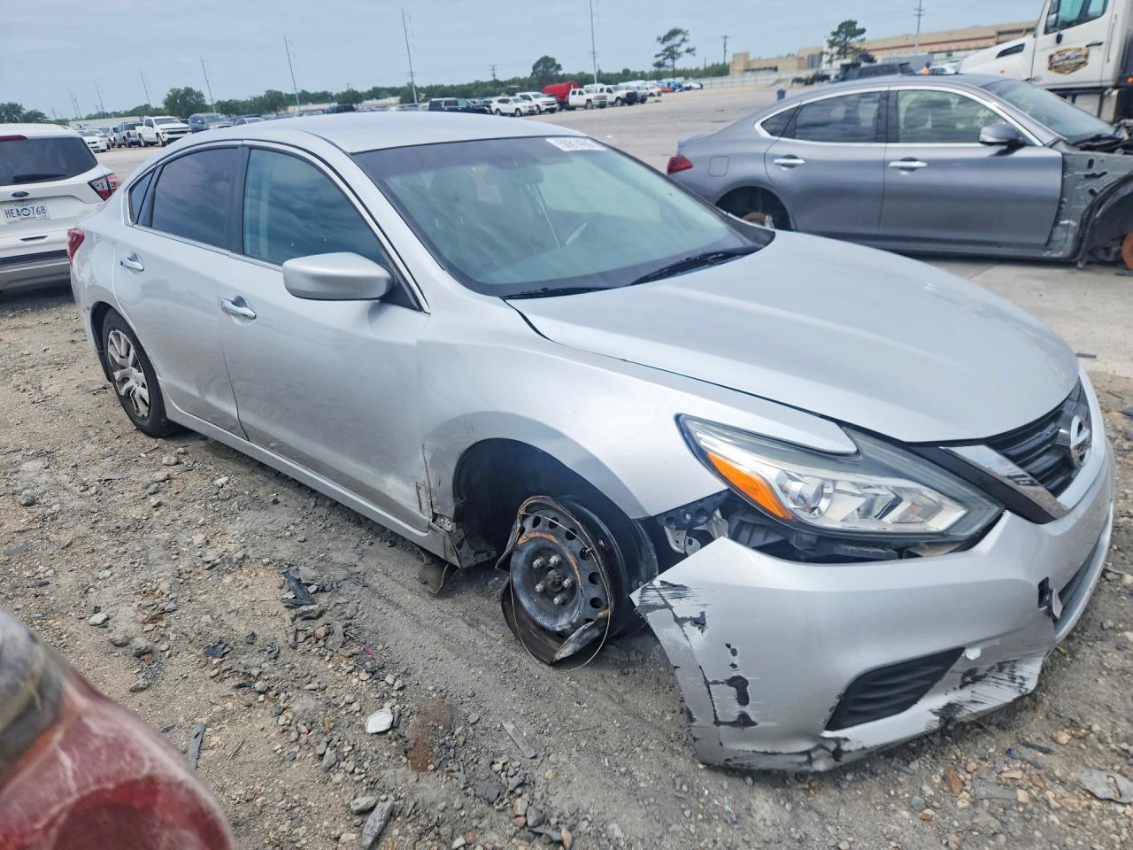 2018 Nissan Altima 2.5 S - Фото 4