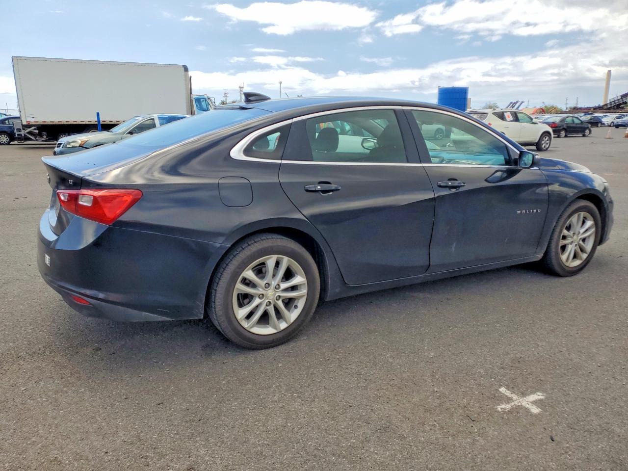 2018 Chevrolet Malibu Lt - Фото 3