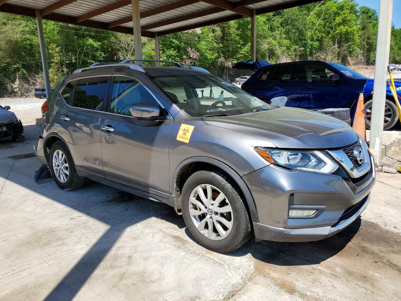 2017 Nissan Rogue Sv - Image 4