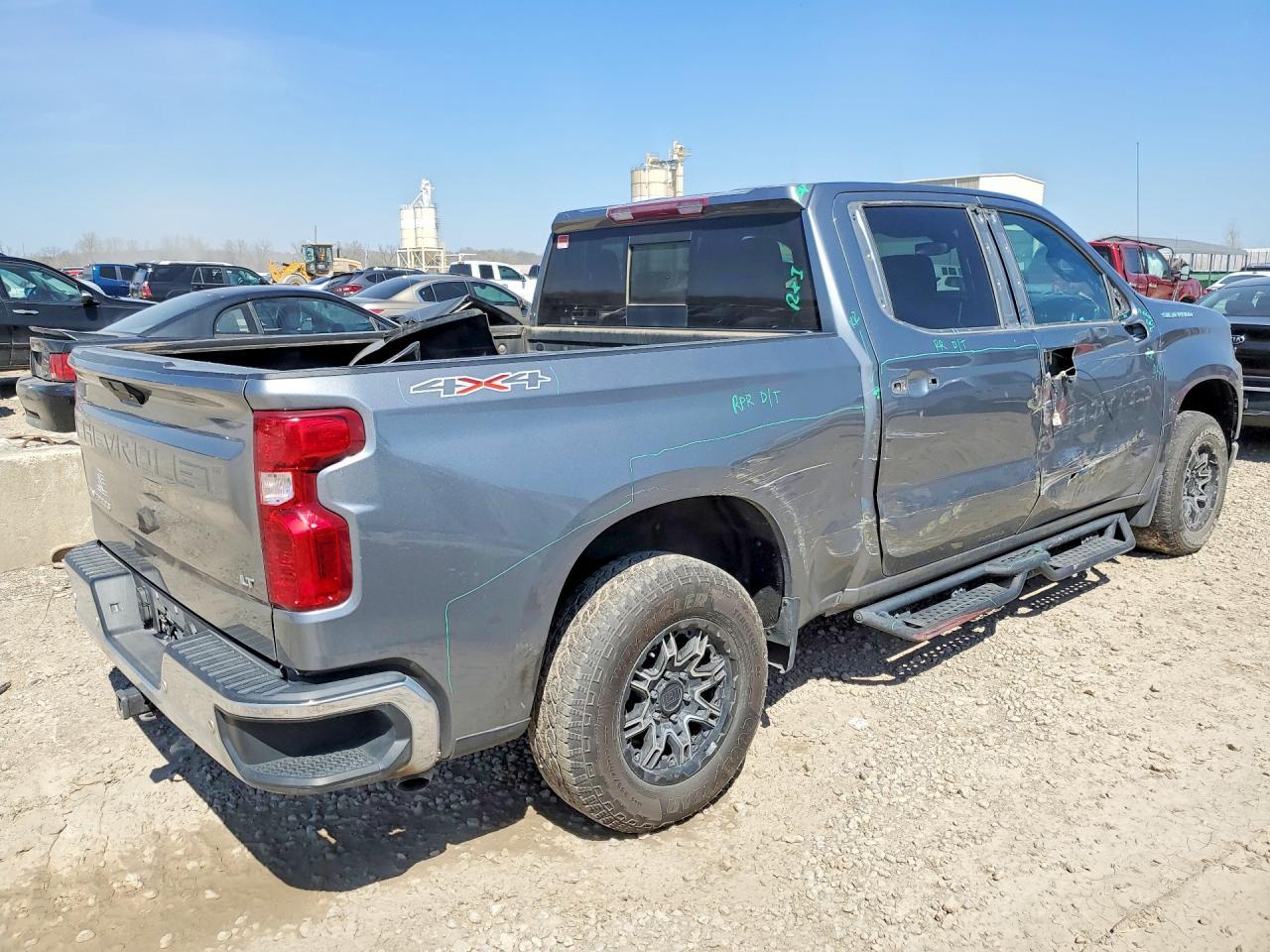2019 Chevrolet Silverado K1500 Lt - Фото 3