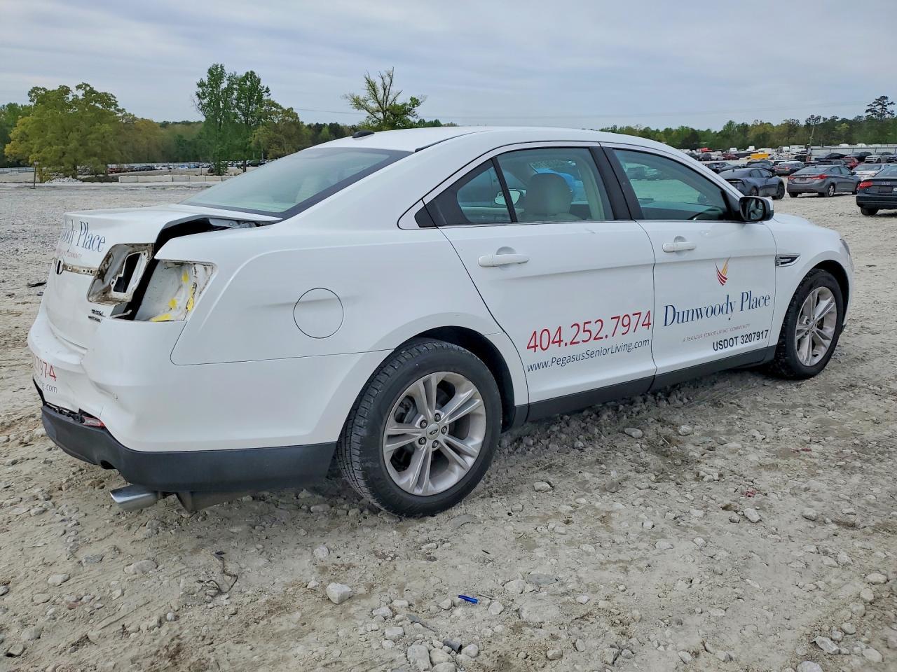 2015 Ford Taurus Sel - Фото 3