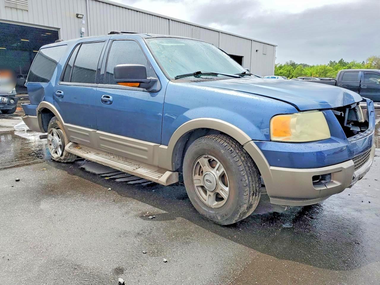 2004 Ford Expedition Eddie Bauer - Image 4