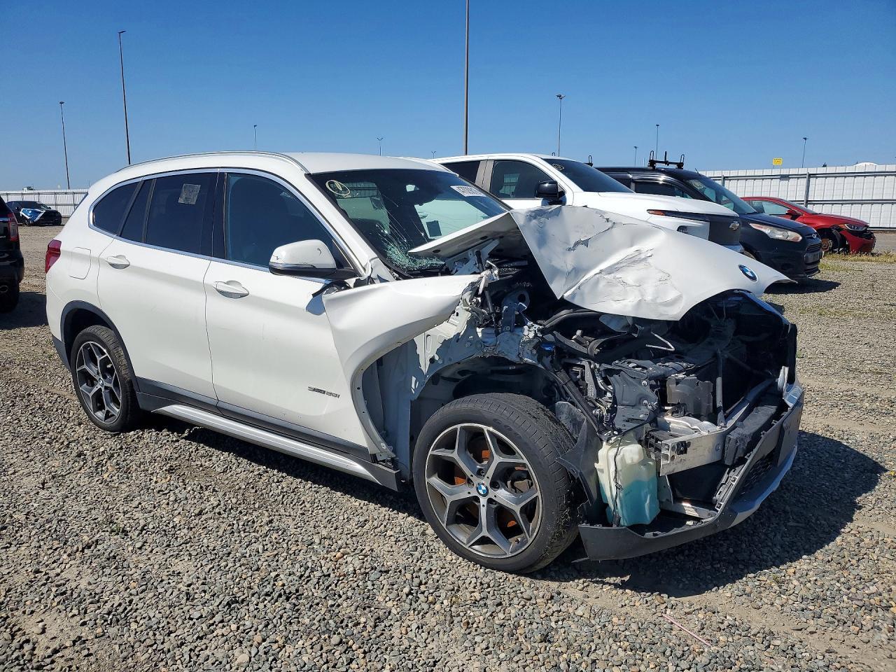 2018 BMW X1 Sdrive28I - Фото 4