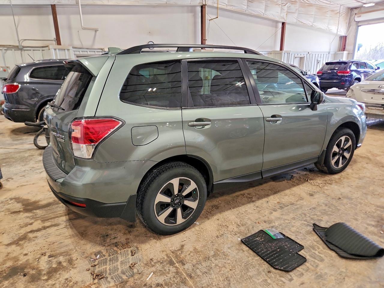 2017 Subaru Forester 2.5I Premium - Image 3