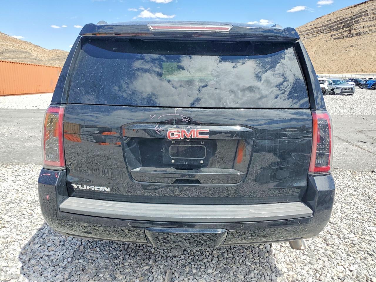 2015 GMC Yukon Slt - Фото 6
