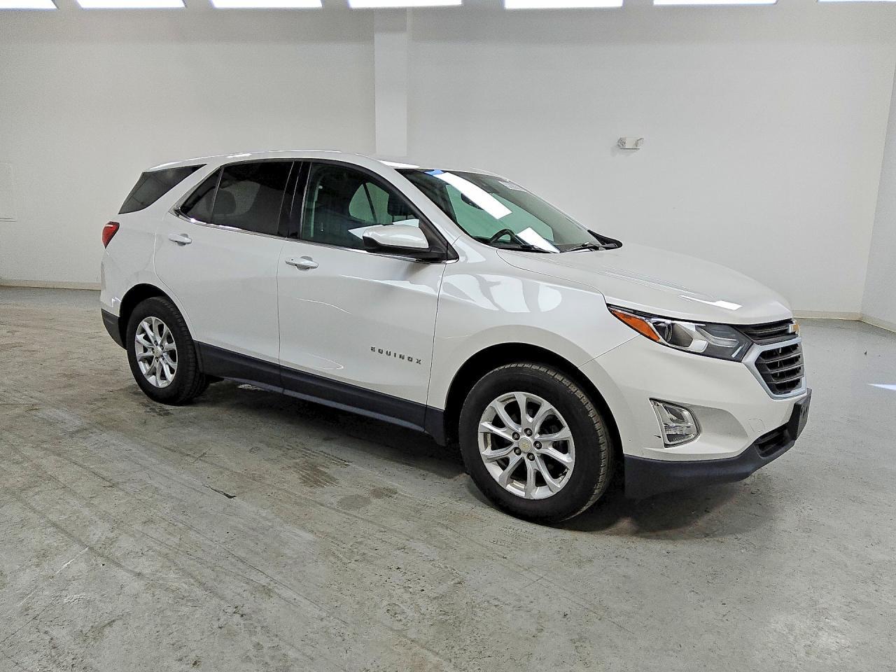 2020 Chevrolet Equinox Lt - Image 4